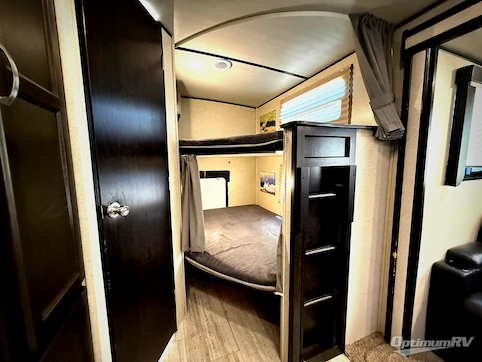 2020 Coachmen Spirit Ultra Lite 2963BH RV Photo 4