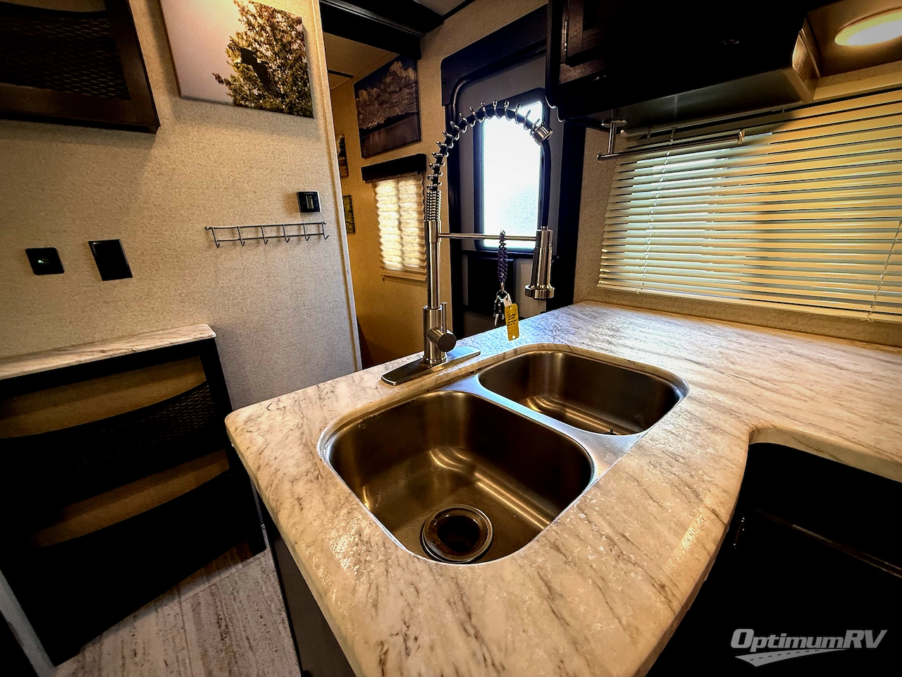 2020 Coachmen Spirit Ultra Lite 2963BH Photo 14
