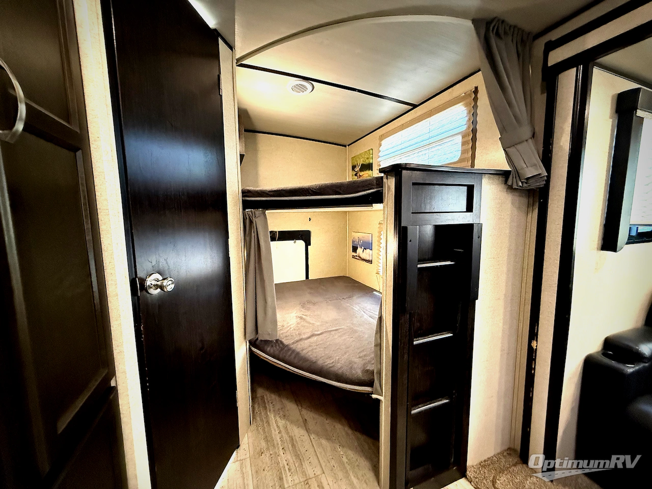 2020 Coachmen Spirit Ultra Lite 2963BH Photo 19