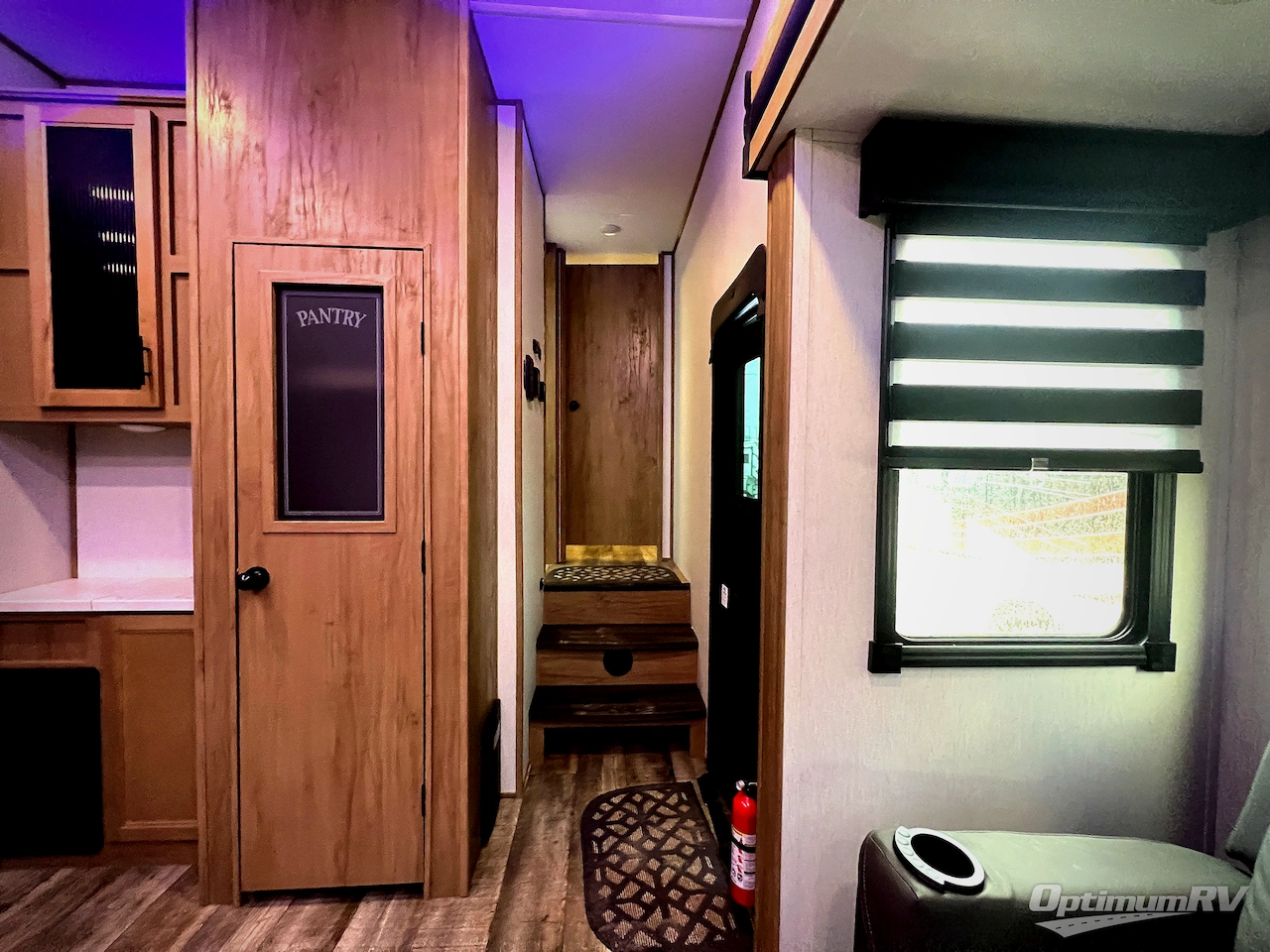 2023 Forest River Cherokee Arctic Wolf Suite 3810 Photo 22