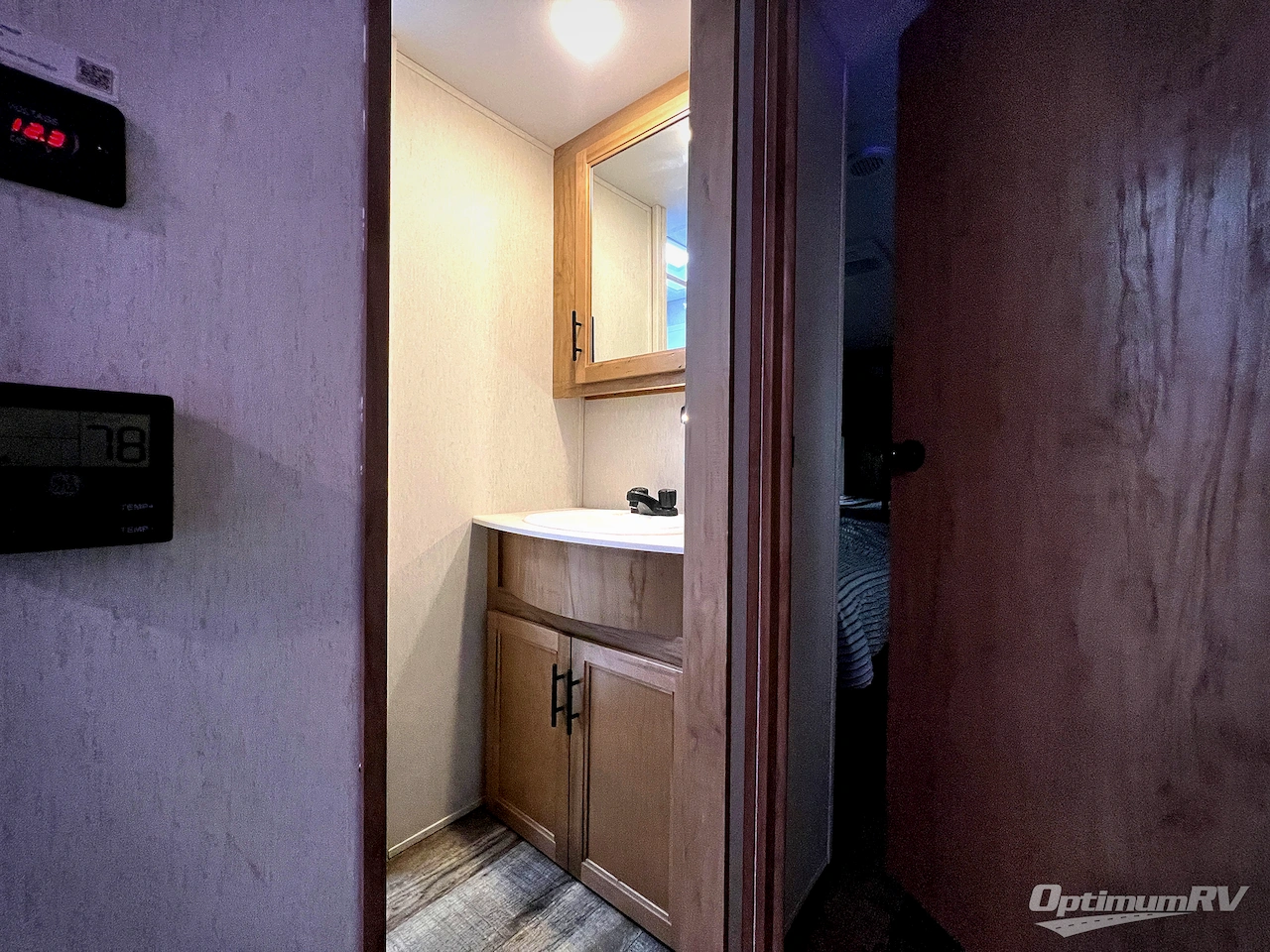 2023 Forest River Cherokee Arctic Wolf Suite 3810 Photo 28