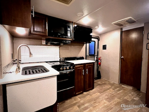 2019 Forest River Flagstaff Super Lite 29BHS RV Photo 2