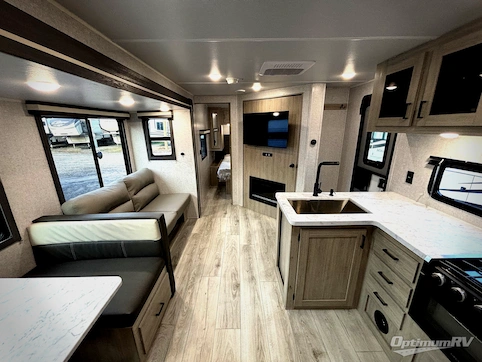 2026 East To West Della Terra 275BH RV Photo 2