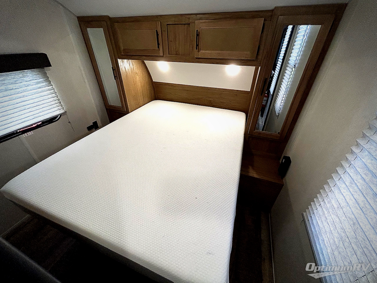 2023 Forest River Cherokee Grey Wolf 22RR Photo 7