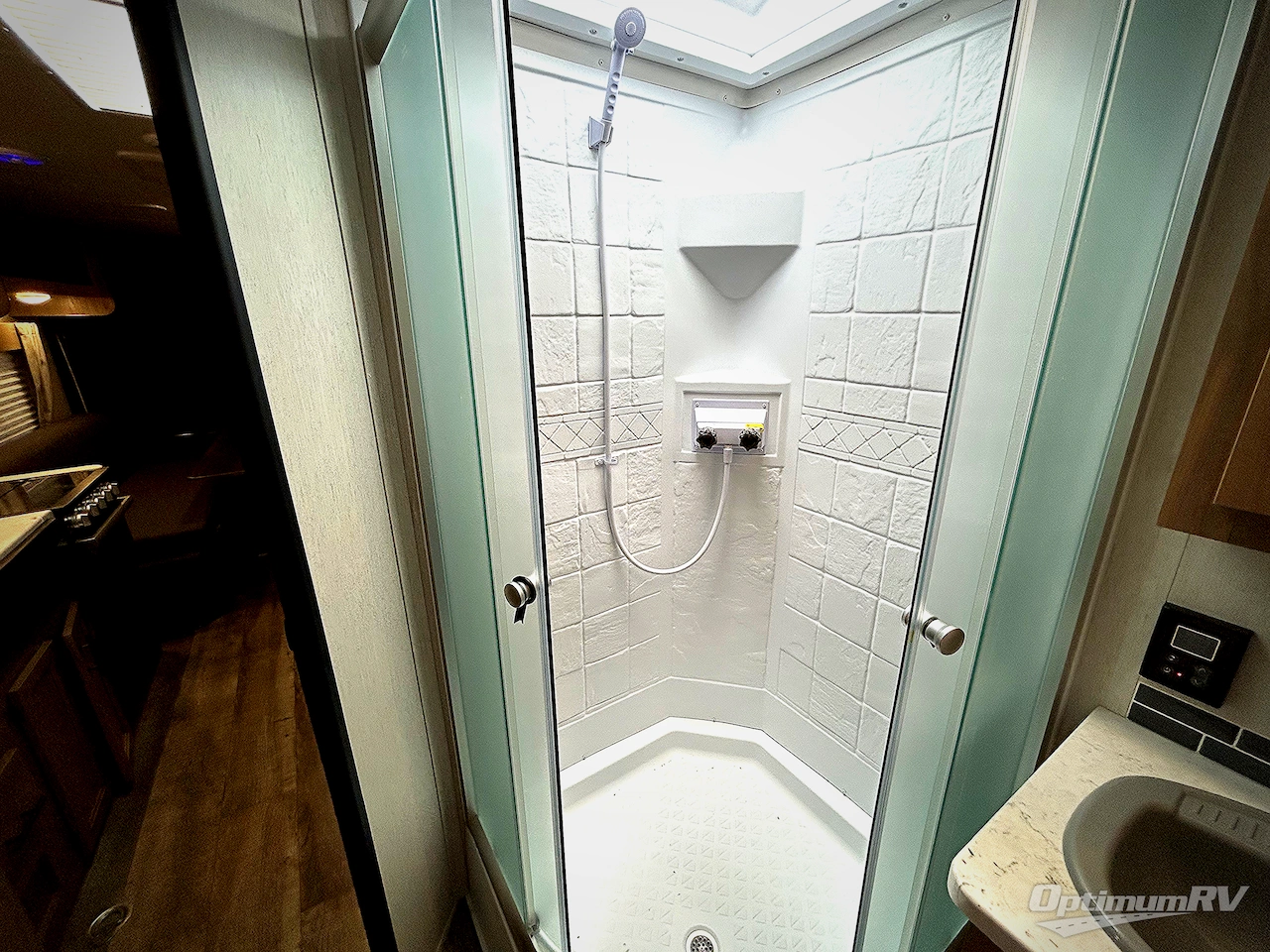 2023 Forest River Cherokee Grey Wolf 22RR Photo 9