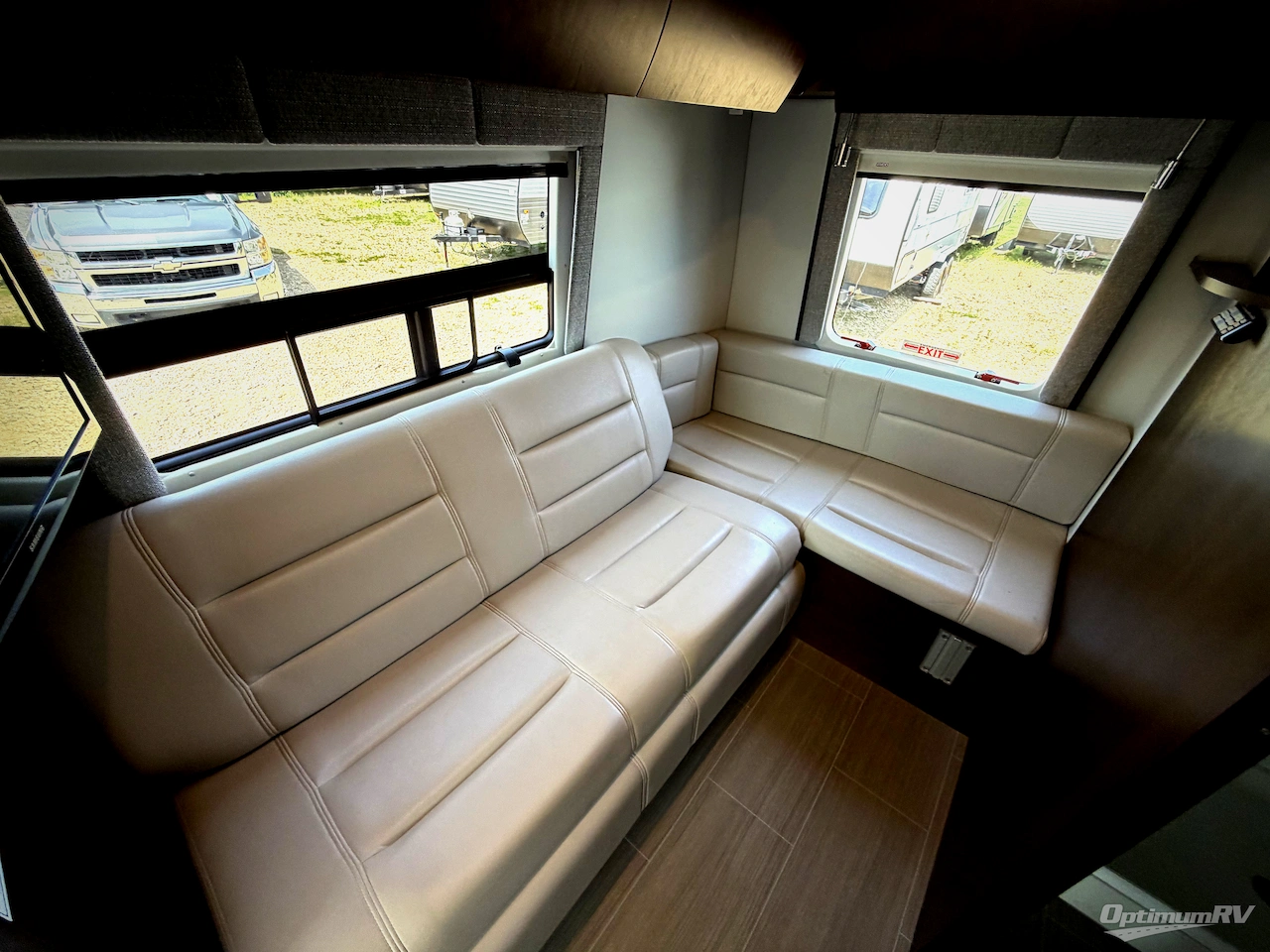 2019 Leisure Travel Serenity 24CB Photo 13