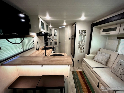 2024 NO BOUNDARIES NOBO 19.6 RV Photo 2