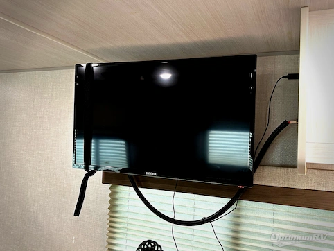 2024 NO BOUNDARIES NOBO 19.6 RV Photo 4