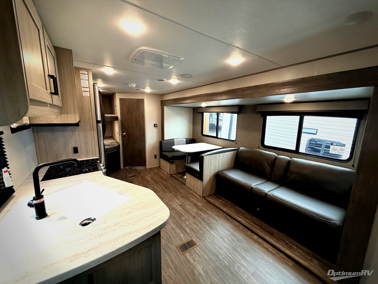 2025 Forest River Aurora Light 26BHS Photo 6