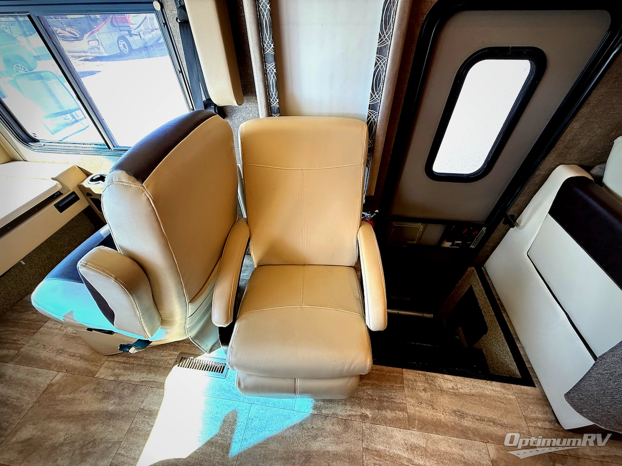 2017 Thor Palazzo 33.2 Photo 8
