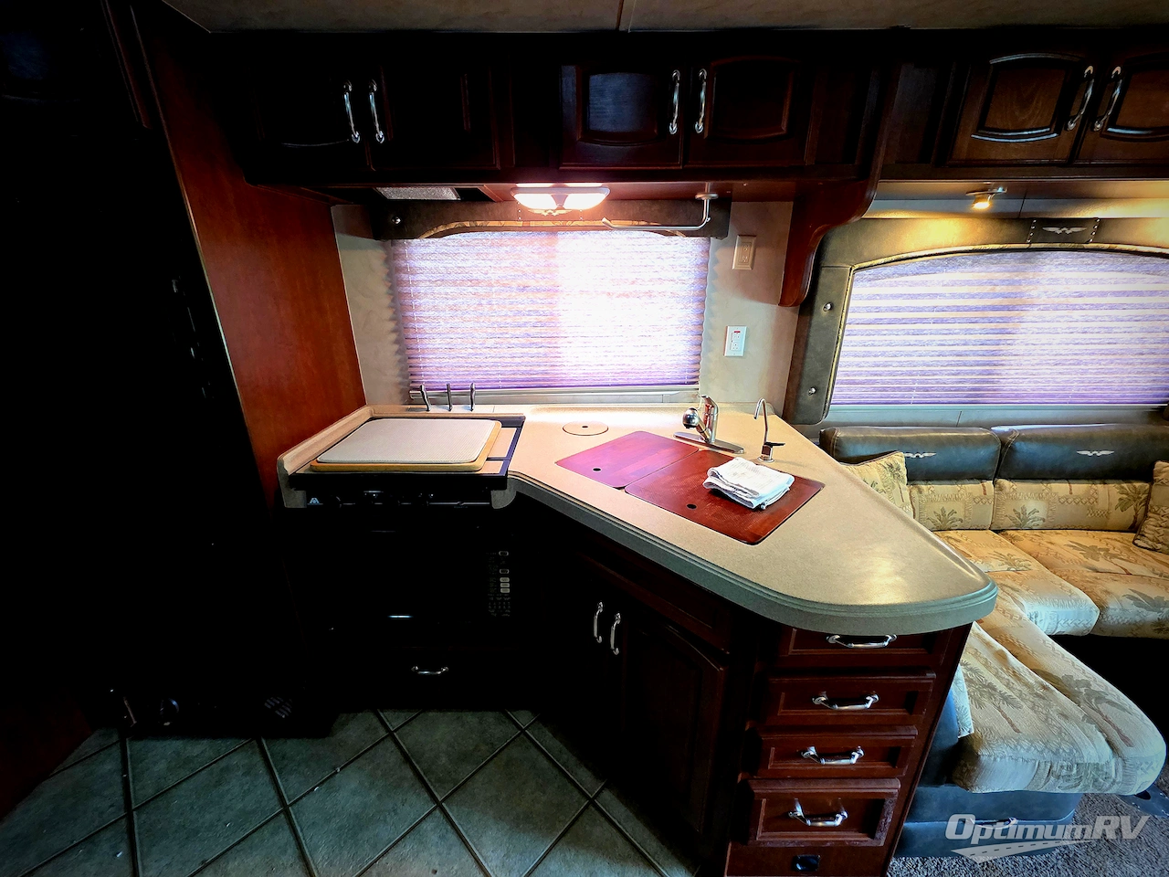 2009 Weekend Warrior Road Warrior 3400RWT Photo 11