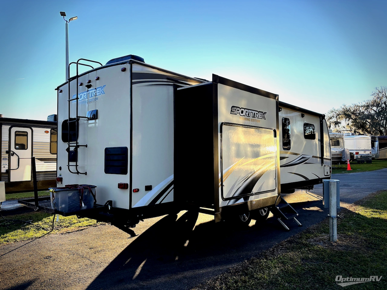 2020 Venture SportTrek Touring Edition 293VRK Photo 2