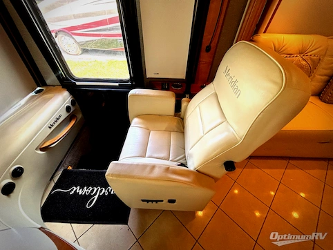 2013 Itasca Meridian 36M RV Photo 2