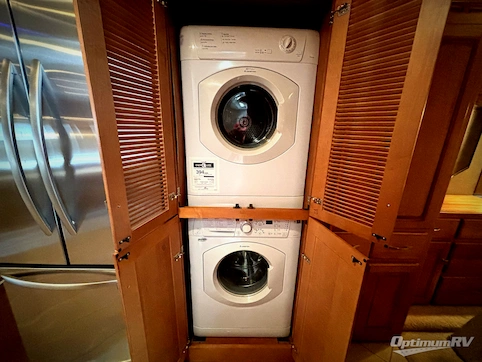 2013 Itasca Meridian 36M RV Photo 4