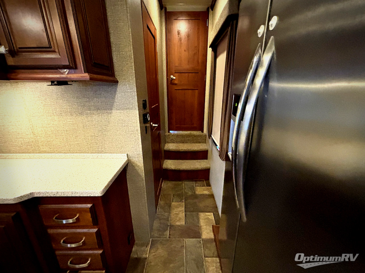 2017 Heartland Bighorn 3750FL Photo 17