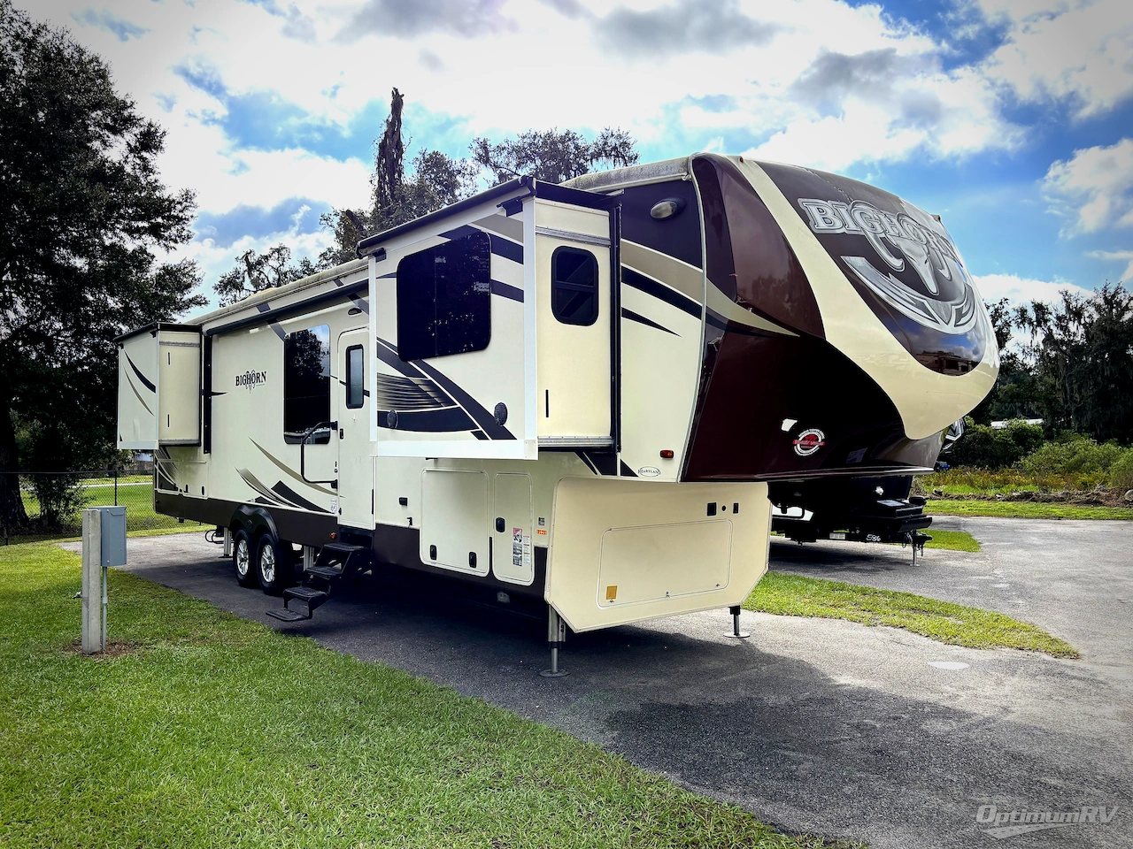 2017 Heartland Bighorn 3750FL Photo 1