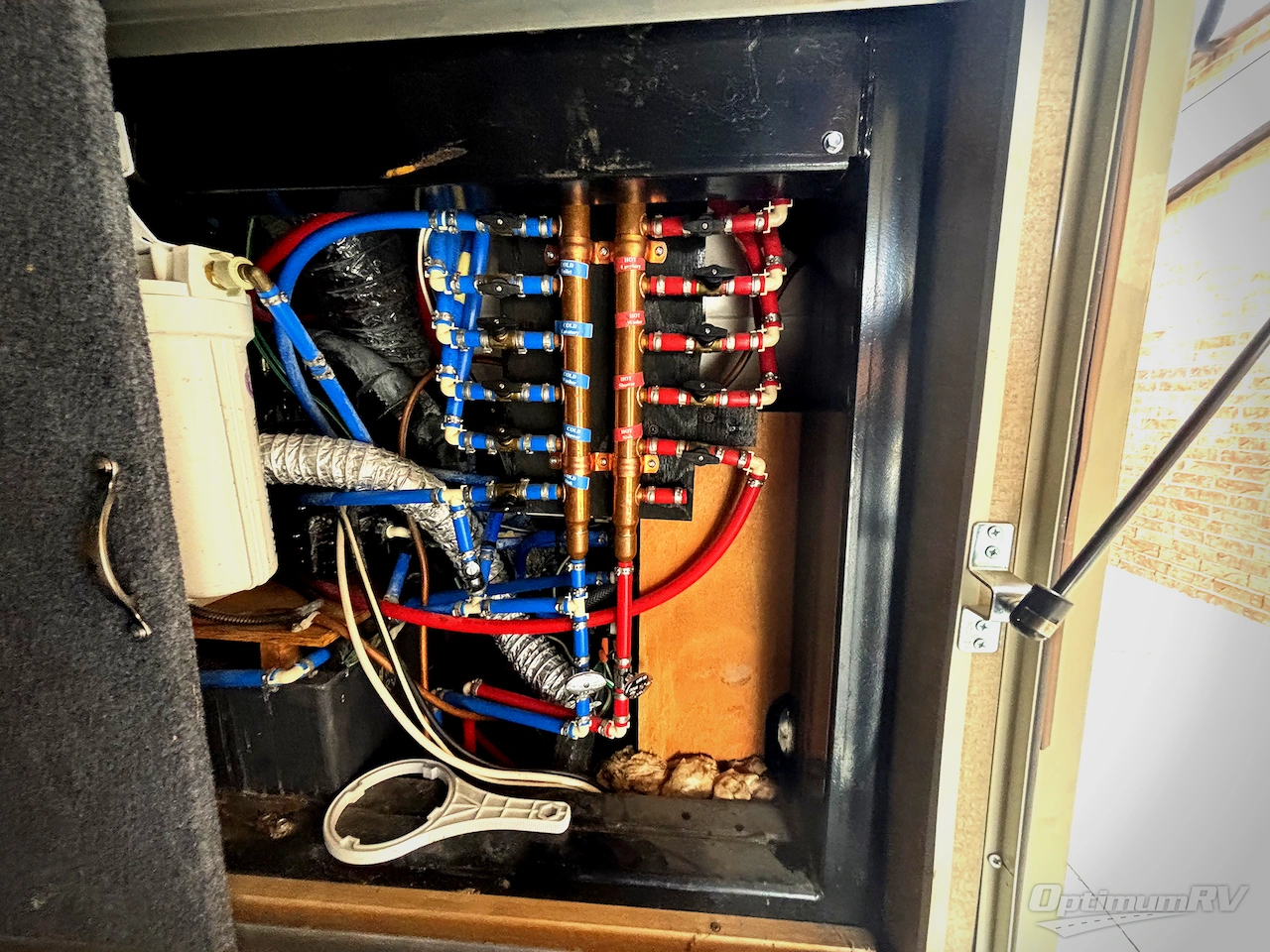 2017 DRV Luxury Suites Mobile Suites 38RSSA Photo 29