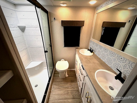 2022 Dutchmen Astoria 3553MBP RV Photo 4
