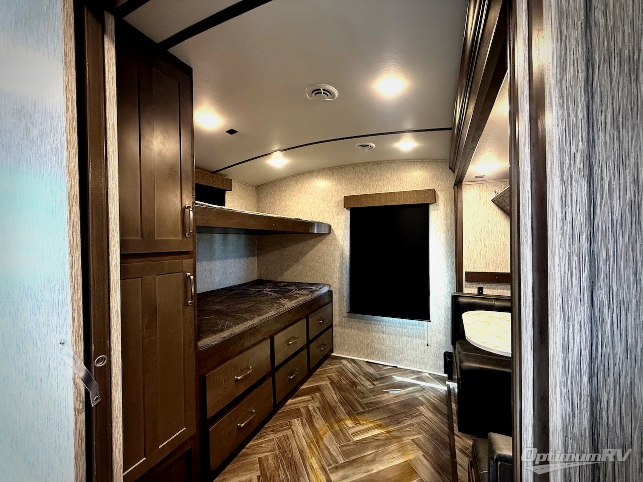2021 Dutchmen Astoria 3203BH Photo 11