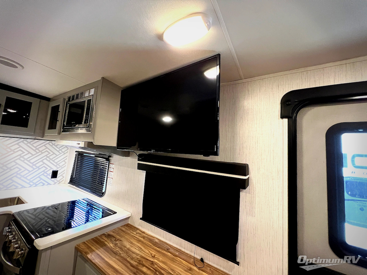 2023 Heartland North Trail 26RLX Photo 5