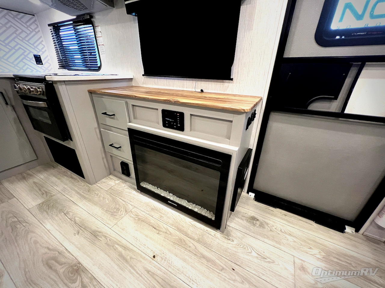 2023 Heartland North Trail 26RLX Photo 6