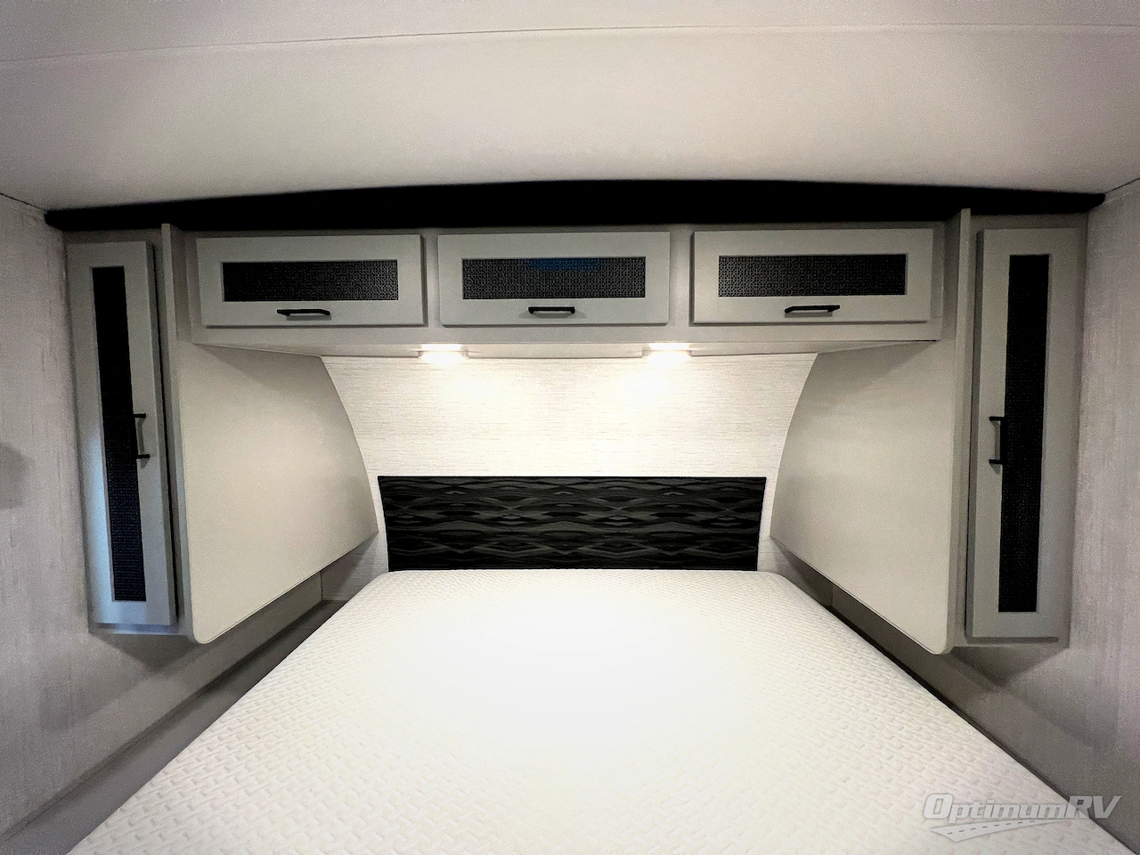 2023 Heartland North Trail 26RLX Photo 22