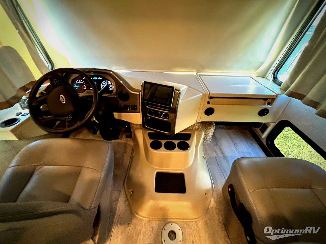 2023 Thor Windsport 34R Photo 7