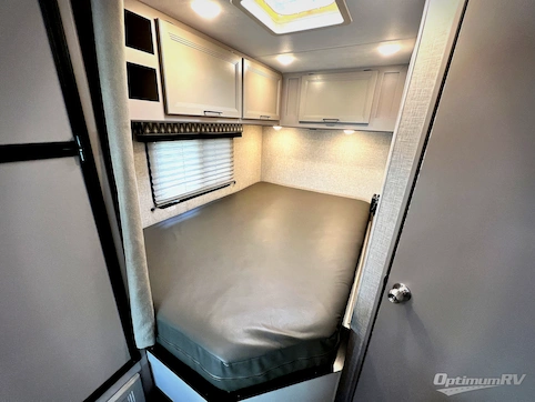 2024 Thor Four Winds 22E RV Photo 4