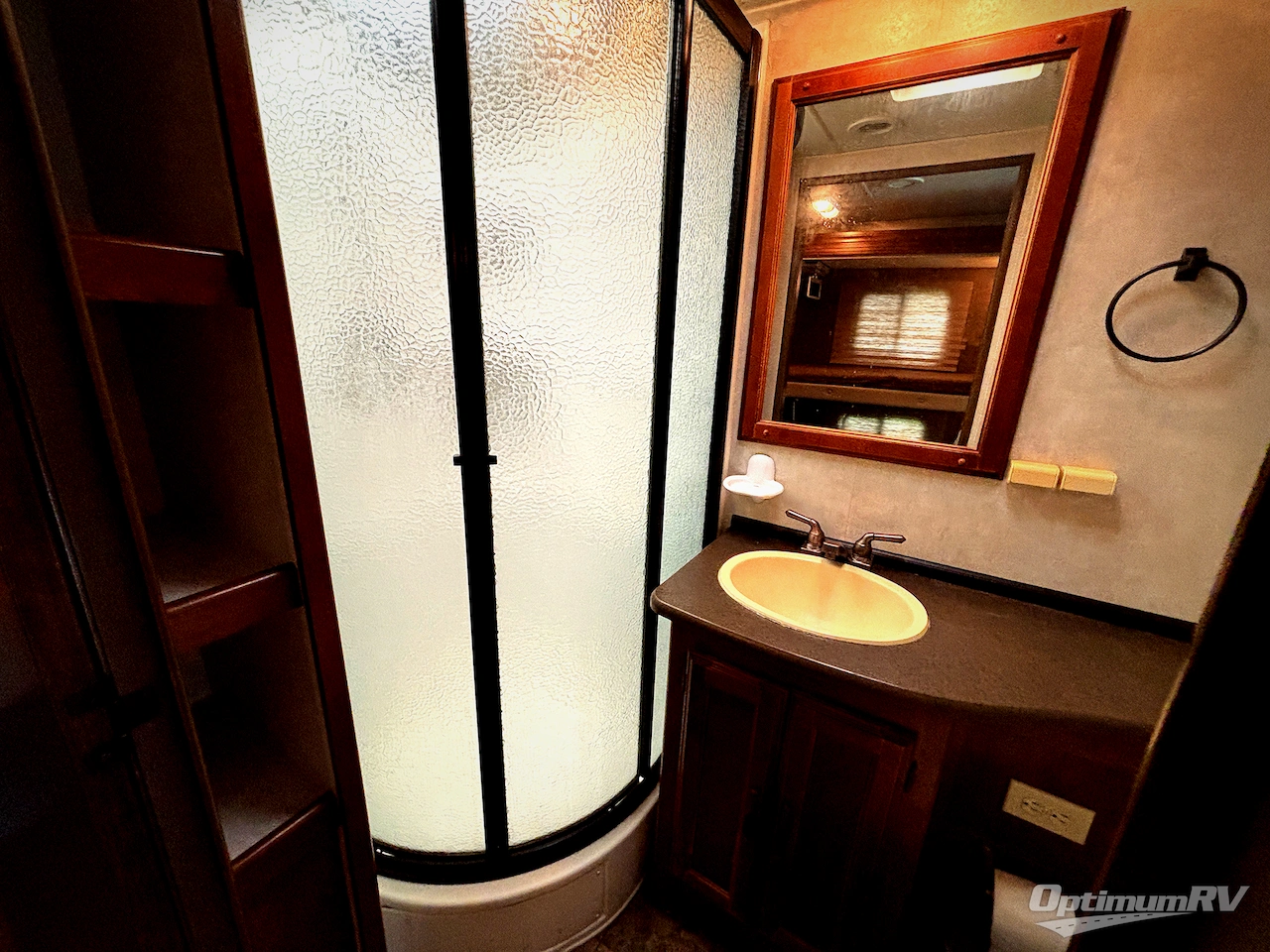 2012 Coachmen Mirada 34BH Photo 21