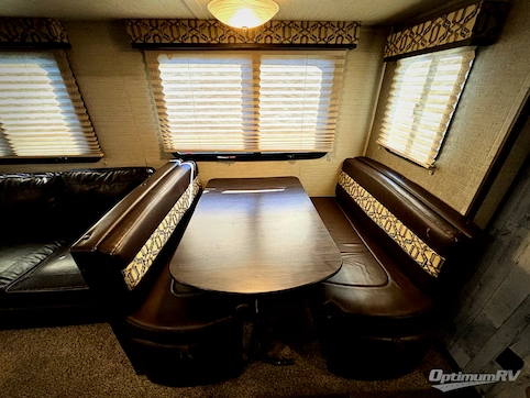 2017 Keystone Premier Ultra Lite 30RIPR RV Photo 4