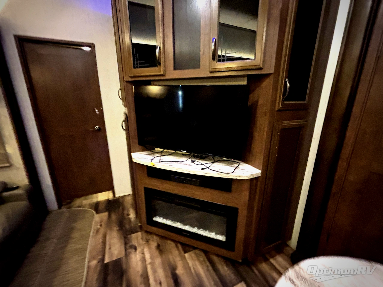 2019 Forest River Sierra 387MKOK Photo 19