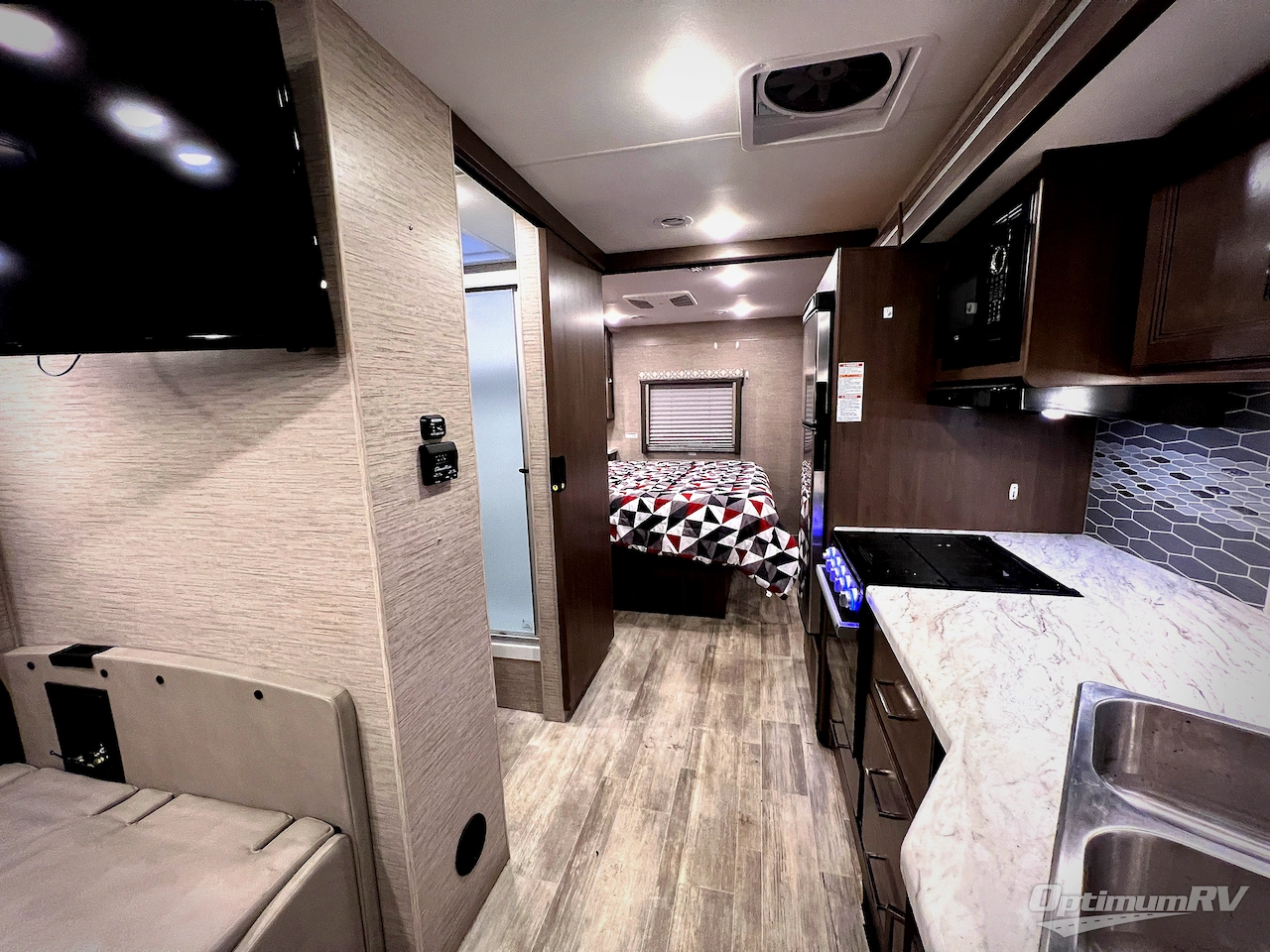 2022 Thor Freedom Traveler 29A Photo 28