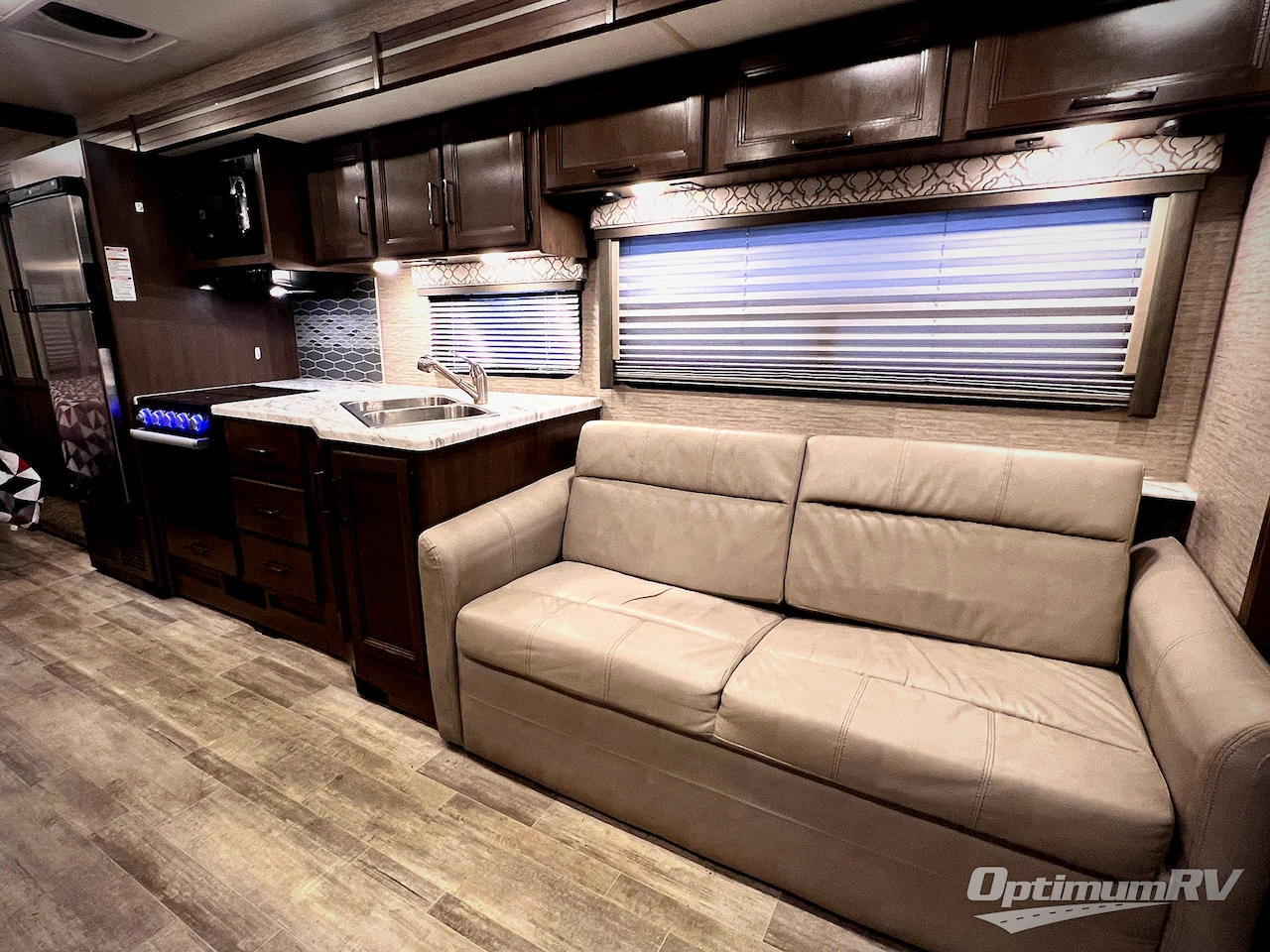 2022 Thor Freedom Traveler 29A Photo 17