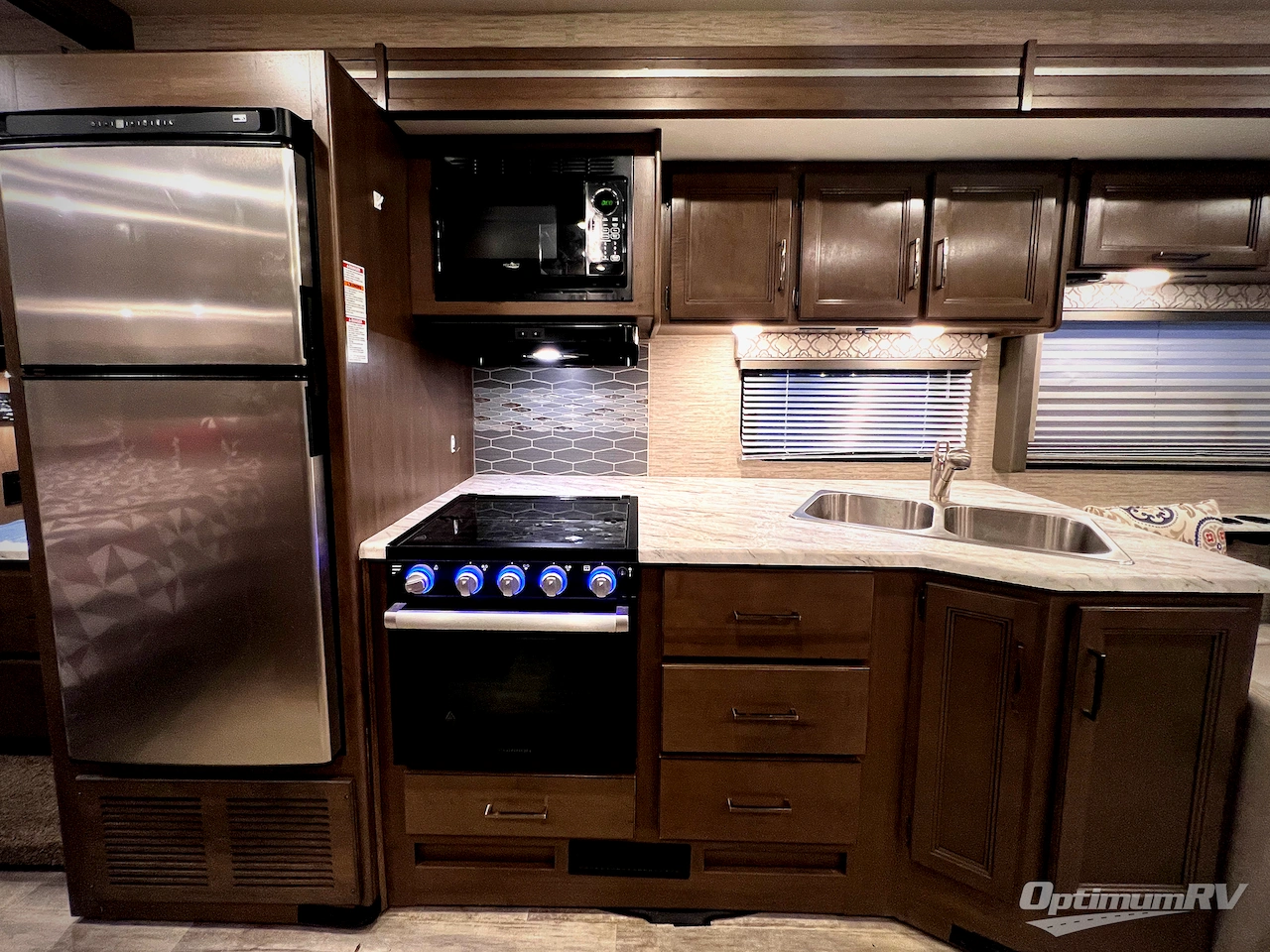 2022 Thor Freedom Traveler 29A Photo 22