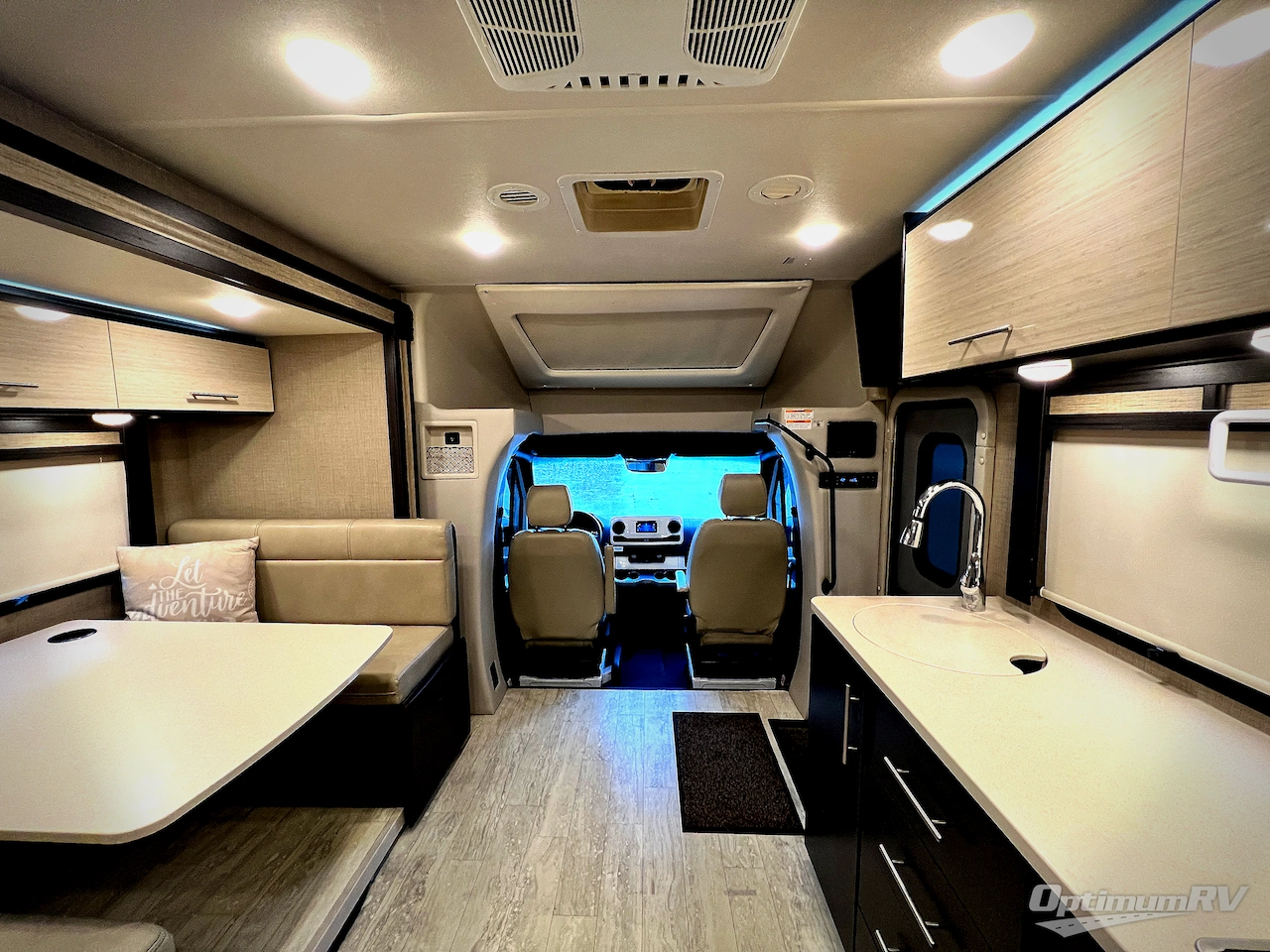 2020 Thor Gemini 24TF Photo 4