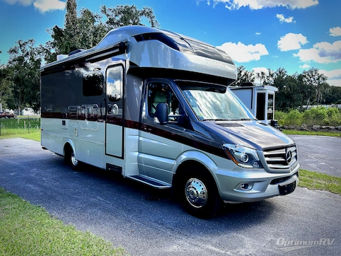 Used 2019 Tiffin Wayfarer 24QW Featured Photo