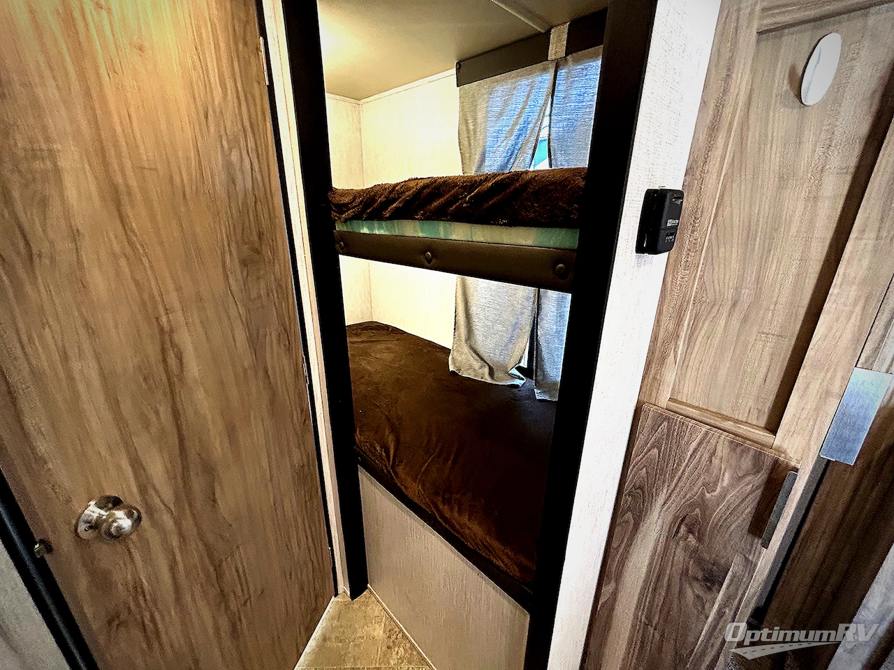 2022 Palomino Real-Lite Mini RL-189 Photo 9