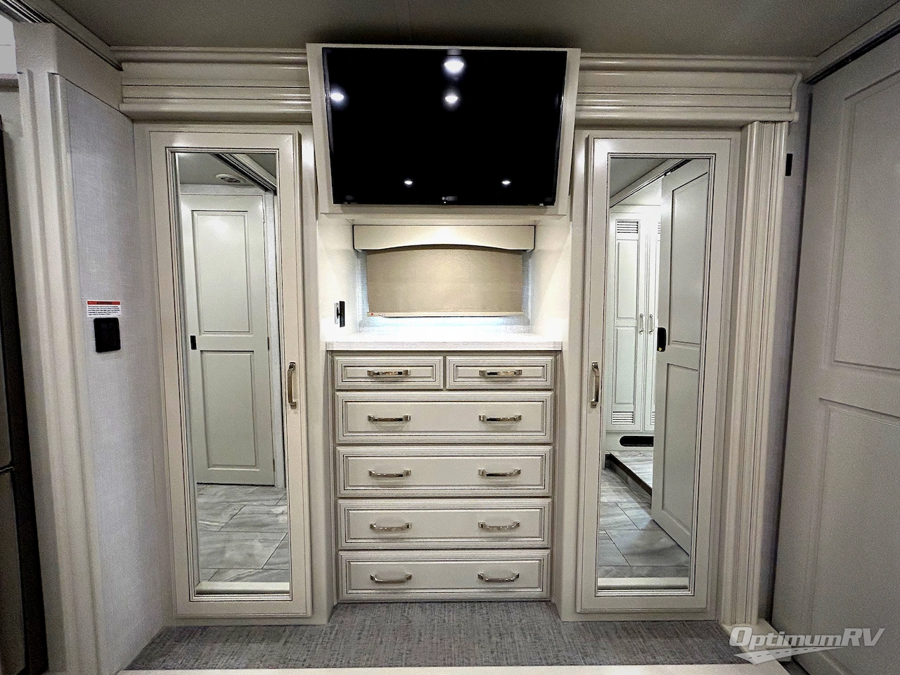 2024 Holiday Rambler Armada 40M Photo 20