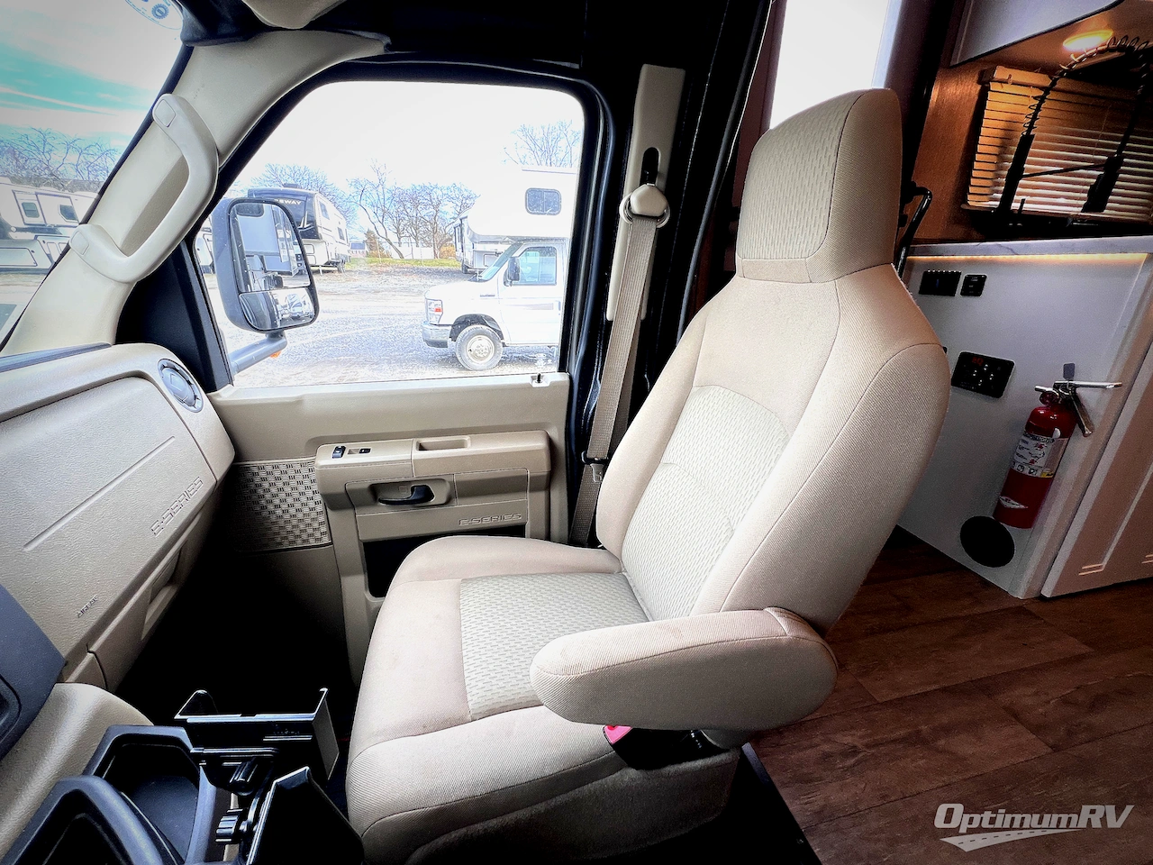 2024 NeXus Viper 25V Photo 5