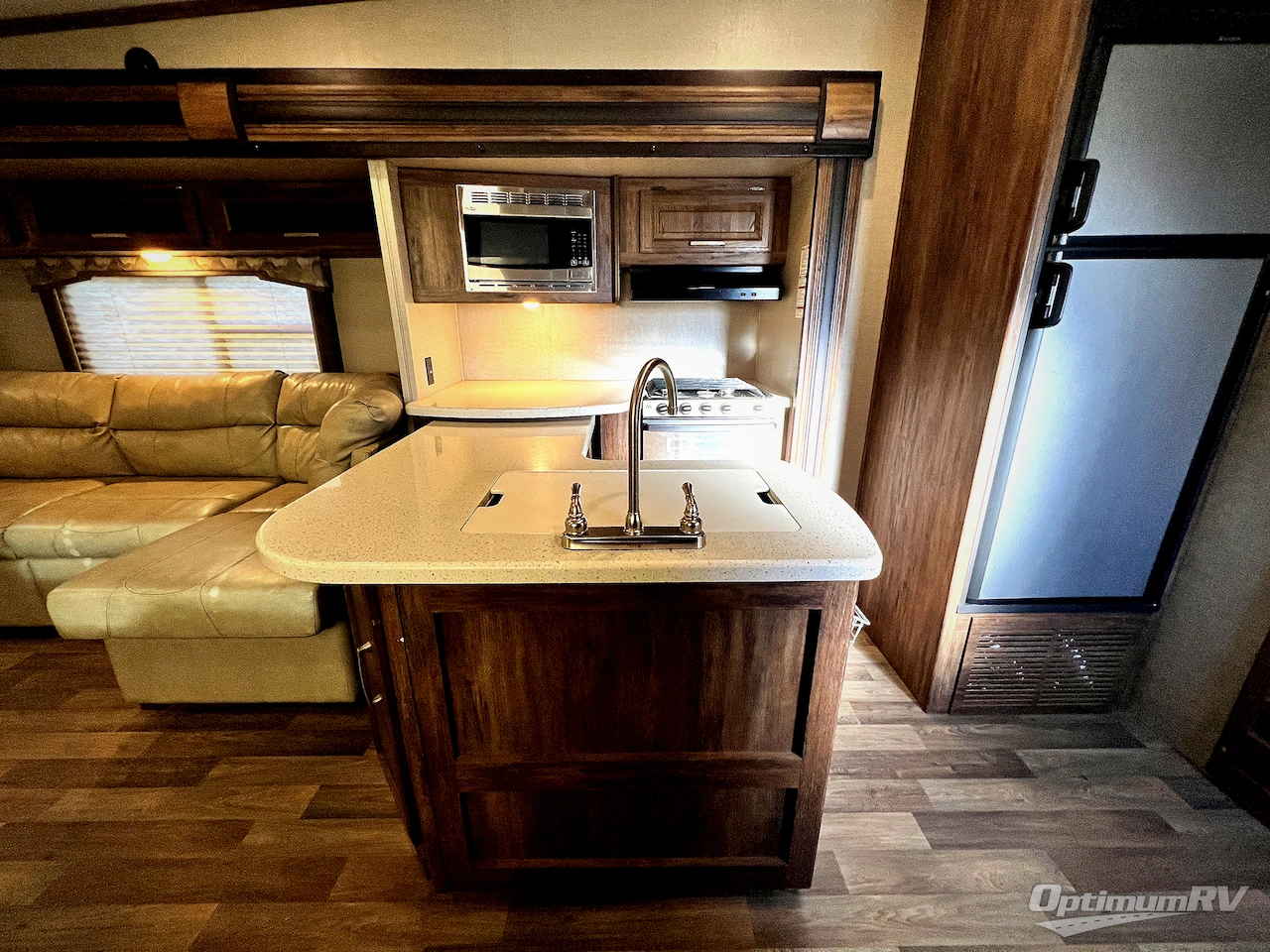 2017 Keystone Cougar X-Lite 29RES Photo 12