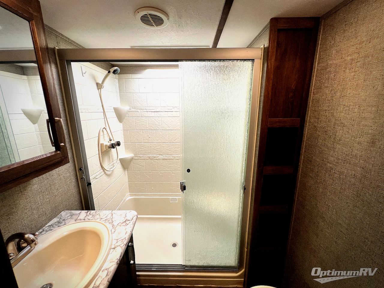 2017 Keystone Cougar X-Lite 29RES Photo 17