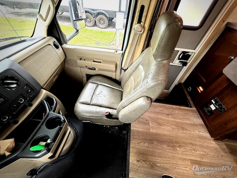 2017 Forest River Sunseeker 2500TS Ford RV Photo 3