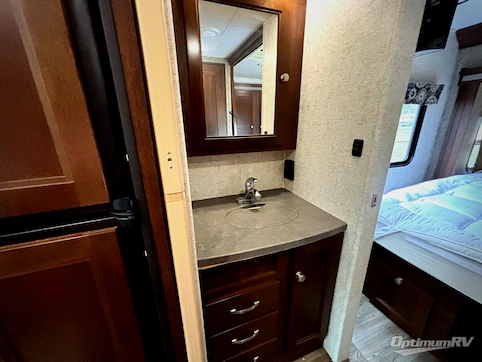 2017 Forest River Sunseeker 2500TS Ford RV Photo 4