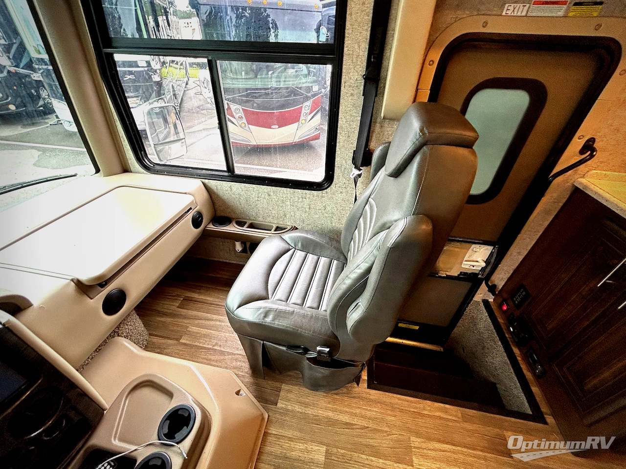 2019 Thor Miramar 37.1 Photo 9