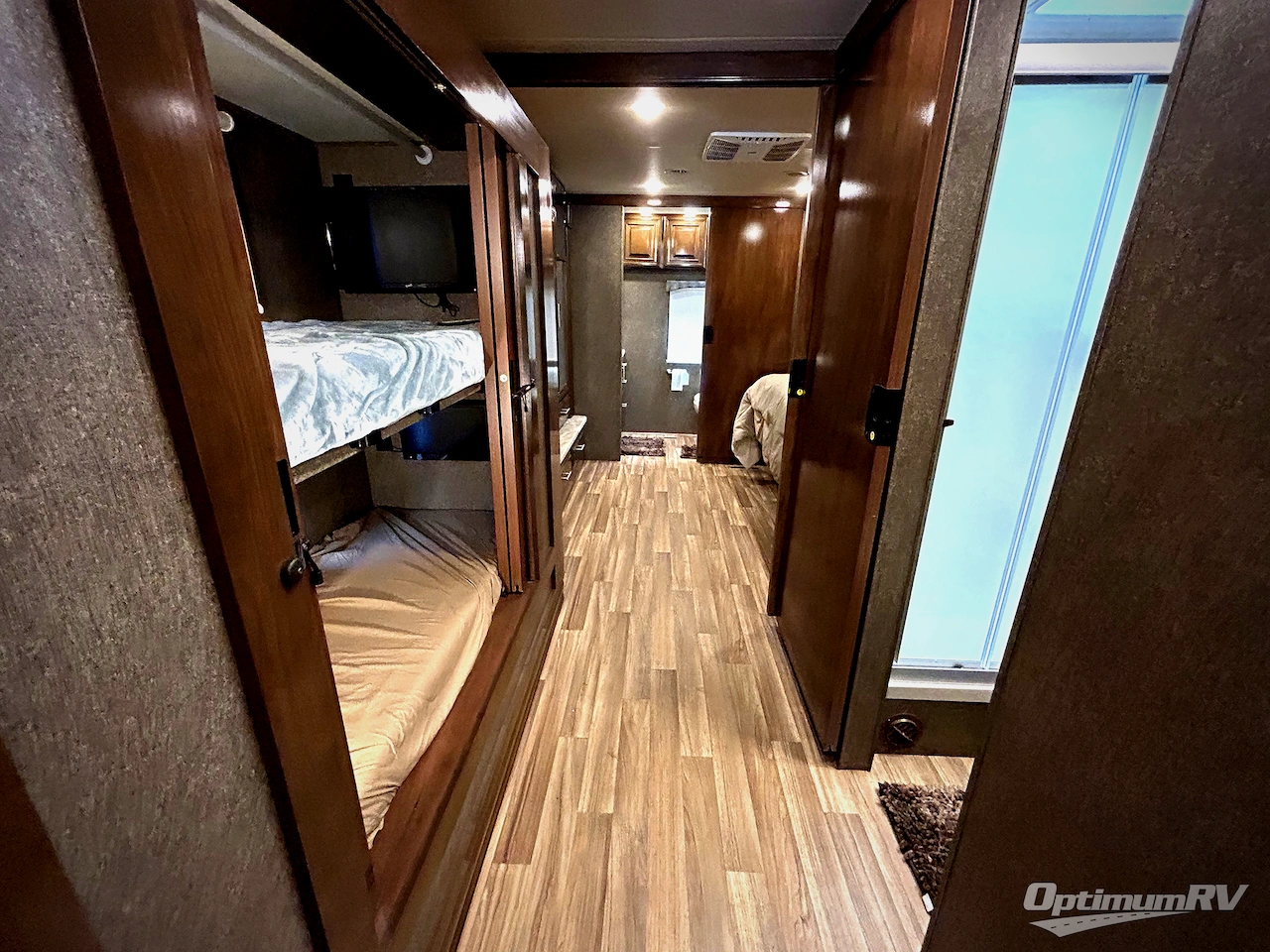 2019 Thor Miramar 37.1 Photo 14