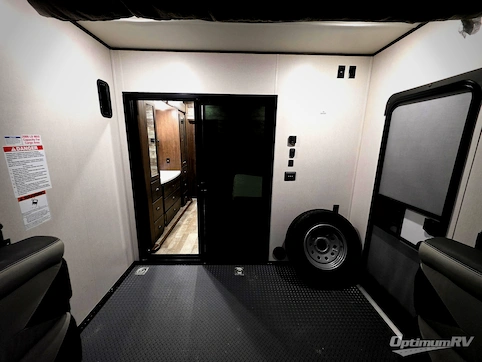 2021 Forest River XLR Hyper Lite 3310 RV Photo 4