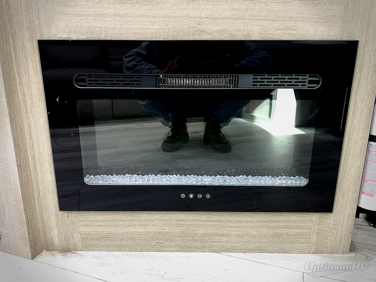 2026 East To West Della Terra 251RD Photo 13