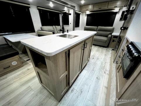 2026 East To West Della Terra 272RL RV Photo 3