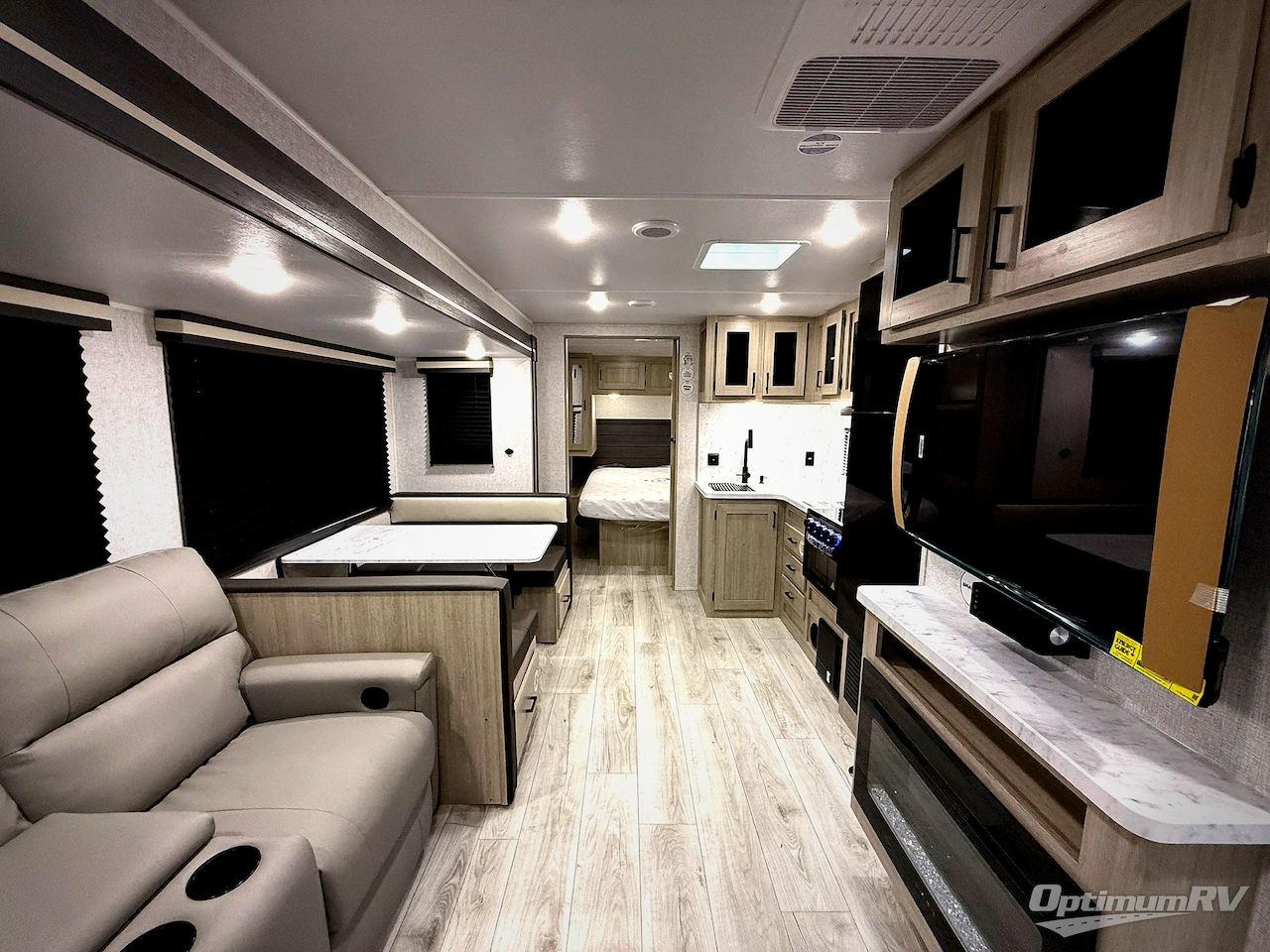 2026 East To West Della Terra 261RB Photo 3