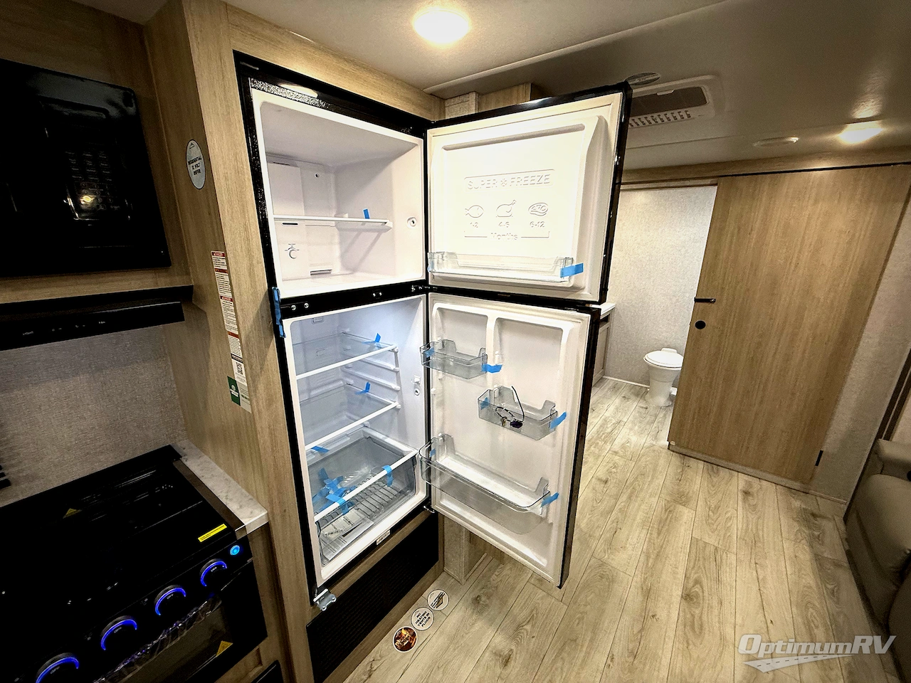 2026 East To West Della Terra 261RB Photo 16